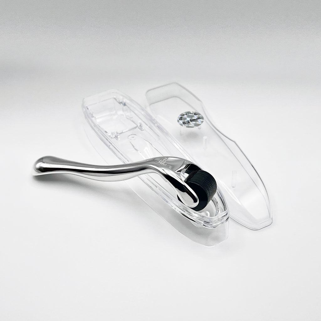 3 MONTH SUPPLY SAVE $45 INCLUDES: 3x Serums + 1x Dermaroller